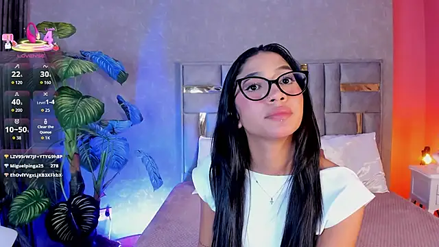 צ'אט XXX בשידור חי של Tyla_Ks