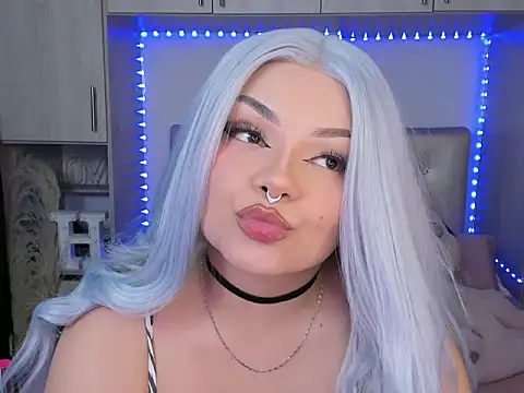 Chat +18 de Honniewhitee_ ao vivo