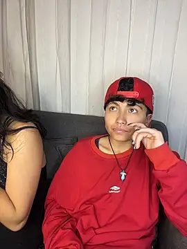 ian_mathias_'s Live XXX Chat