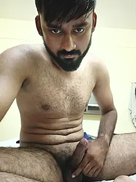 Babboy_24 Show in webcam