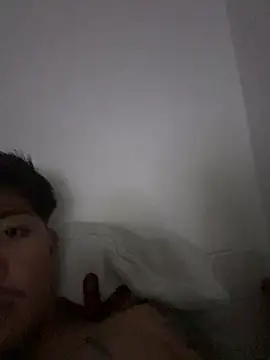 Darius_Flt Webcam show