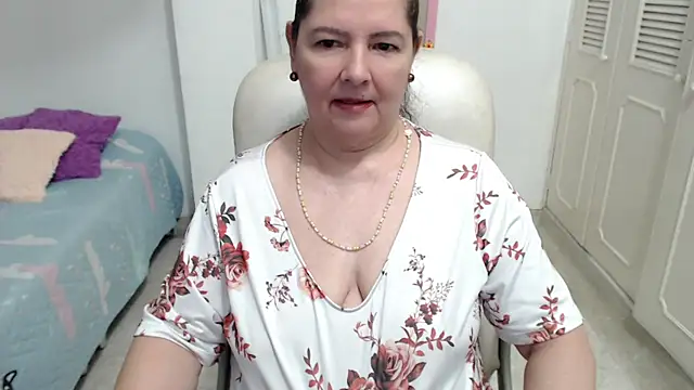 Chat XXX ao vivo de leonela_69