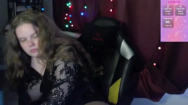 so_cute777 Adlı Modelin Canlı XXX Sohbeti