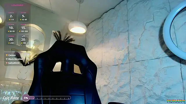 Moon_Red_r's Live XXX Chat