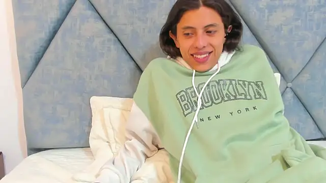 XXX chat uživo modela FreyaMoller