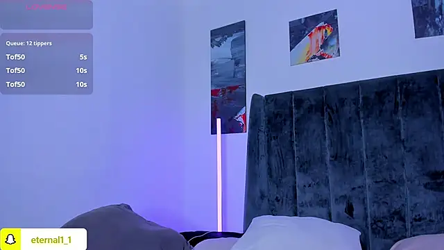 _Eternal_ élő XXX-chatje