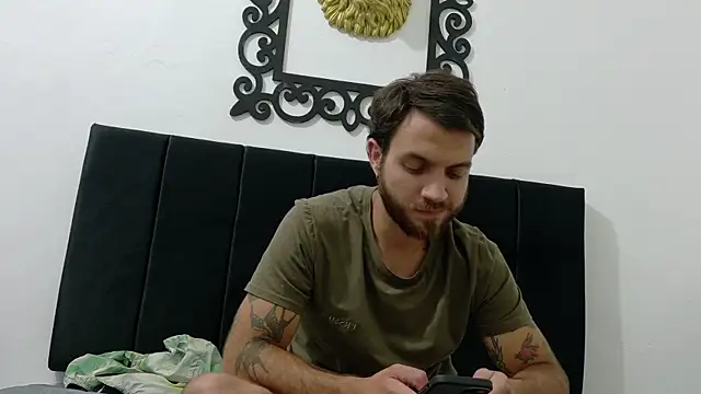 Živý XXX chat Santhiago_Jonnes