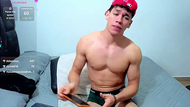 Luke_Muscle 现场XXX聊天