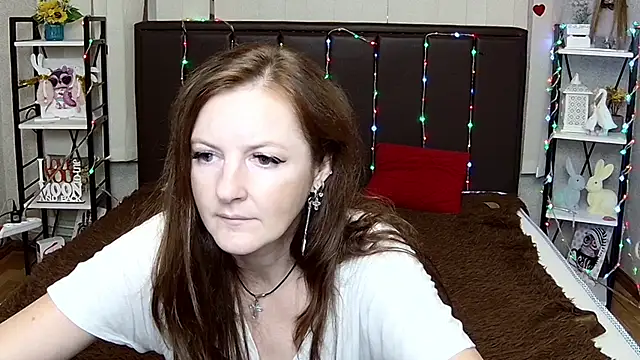 MeganPirs live XXX chat