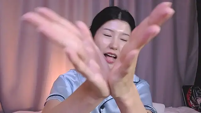sunarinsun 라이브 XXX 채팅