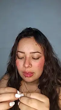 Damii_001 Show Webcam