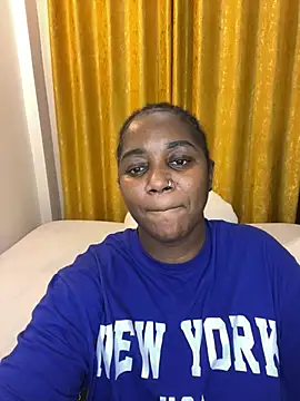Honeylust26's Live XXX Chat