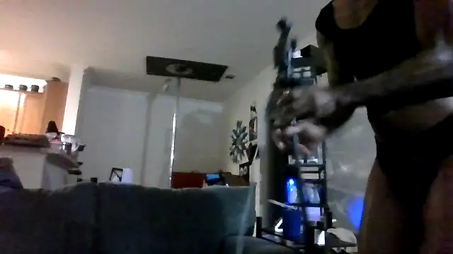 Chat XXX en directo de Triggerhappycj100