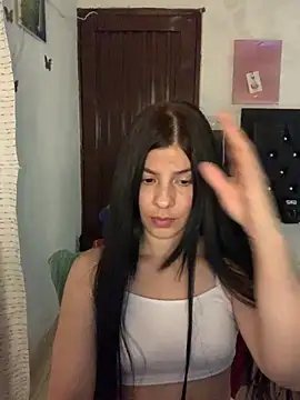 Estefani_32 live XXX chat