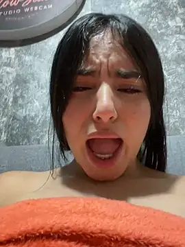 scarleth_zin 即時 XXX 聊天