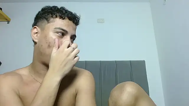 Živý XXX chat Jose_And_Daniel
