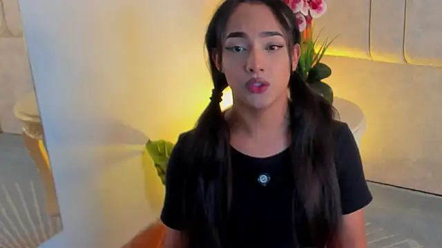 Chat XXX en directo de AriBloom7