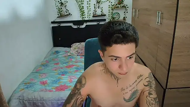 santii_ss 라이브 XXX 채팅