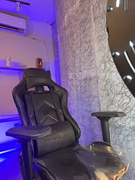 Živý XXX chat saracaball_