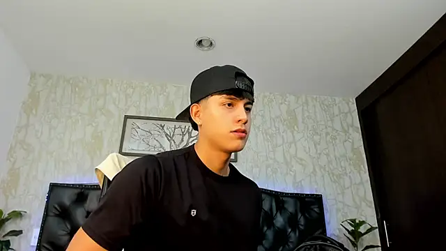 Lander_Cruz 라이브 XXX 채팅
