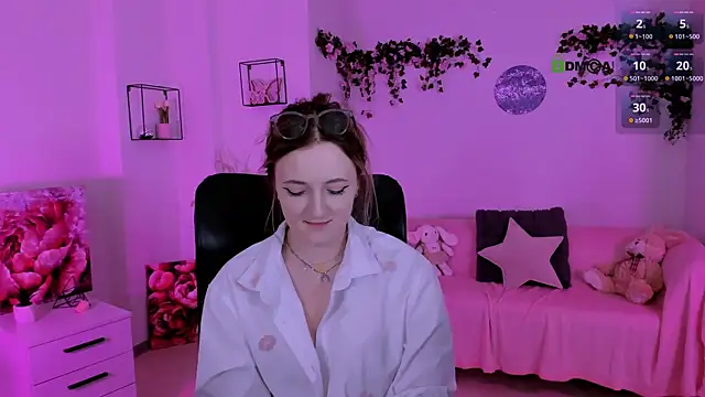Chat XXX en directo de luna_berryy