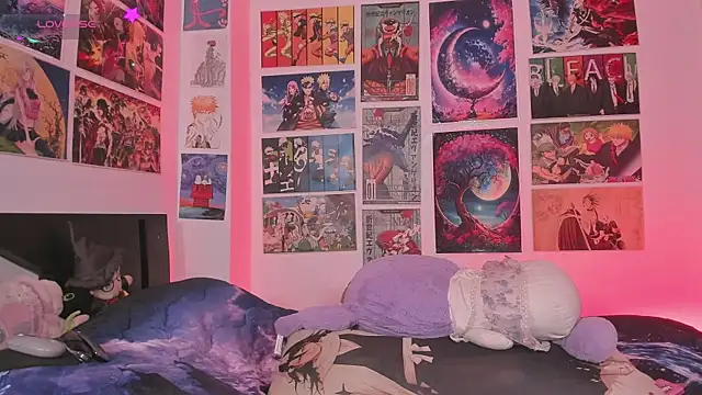 MissCurvyTop Adlı Modelin Canlı XXX Sohbeti