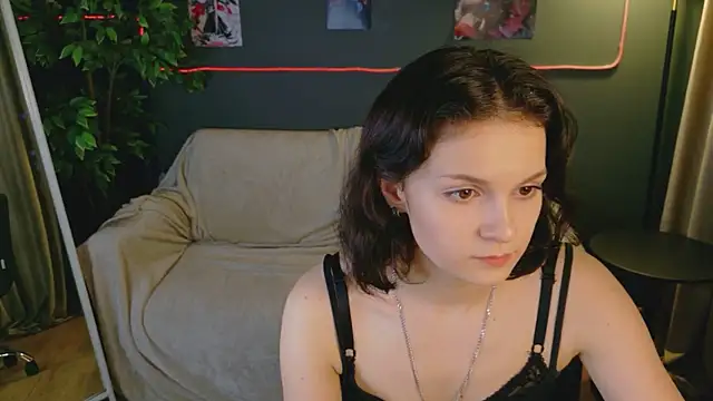 XXX chat uživo modela mori_sheen