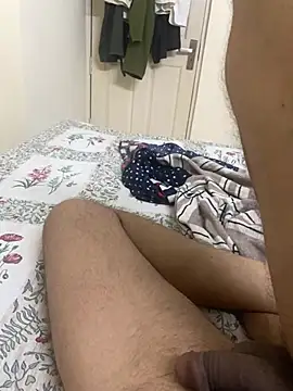 Hotboy-luv's Live XXX Chat