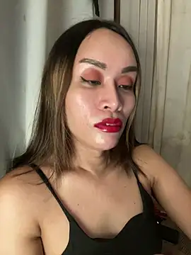 RomanticPearlTS Chat XXX in diretta