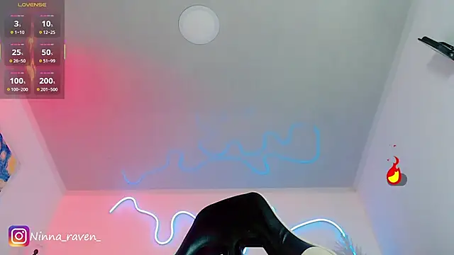 Ninna_ravenn 现场XXX聊天