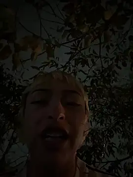 XXX chat uživo modela Melody__0