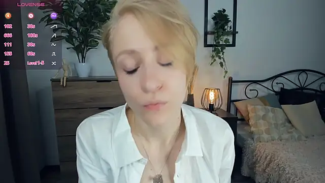 JanettePerro's Live XXX Chat