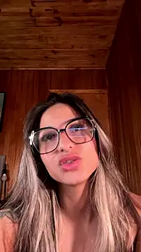 Chat +18 de AliceStone19 ao vivo