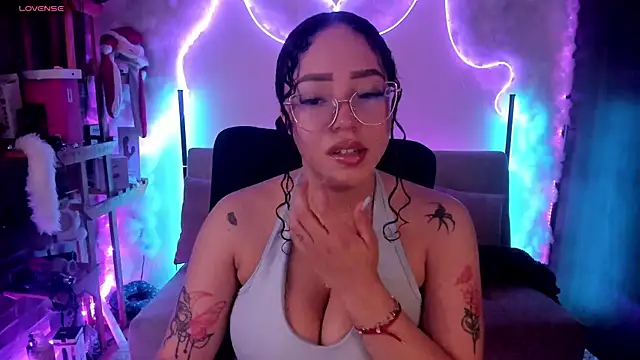 liz_martins1 Adlı Modelin Canlı XXX Sohbeti