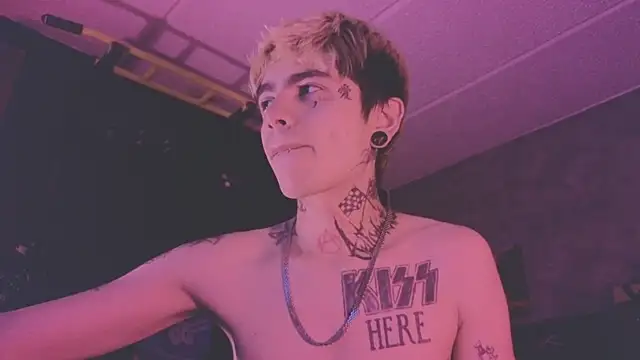 AcidMilo 라이브 XXX 채팅