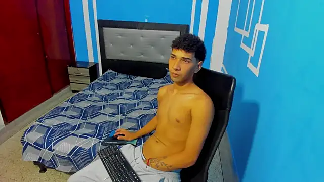 efrain_boy Live XXX-chat