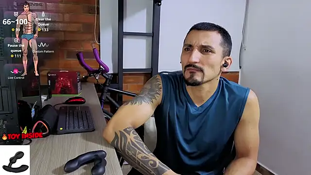Chat XXX ao vivo de Marck_Muscle