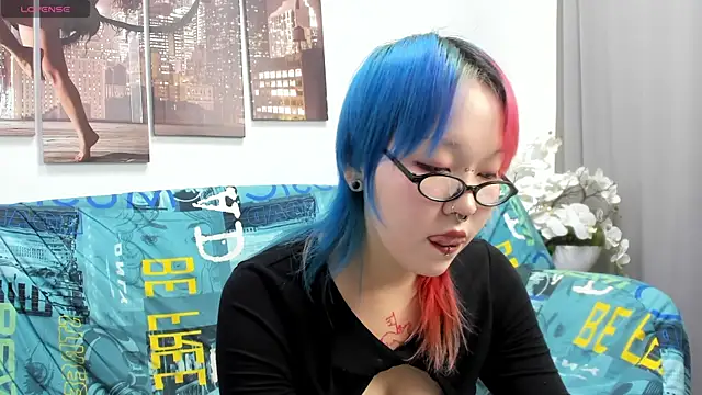 Cute__Kiko Adlı Modelin Canlı XXX Sohbeti