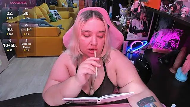 Softie_Sofy Live XXX-Chat