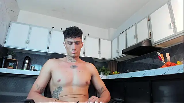 Chat +18 de ostbot_ ao vivo