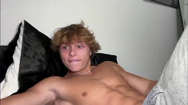 Chat XXX en directo de JackedVander