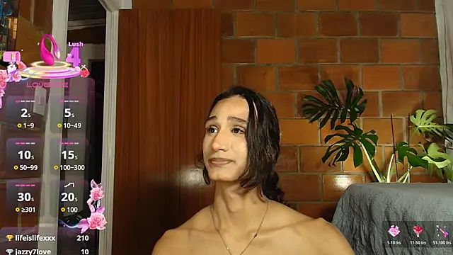 skyyfoxpraga Adlı Modelin Canlı XXX Sohbeti