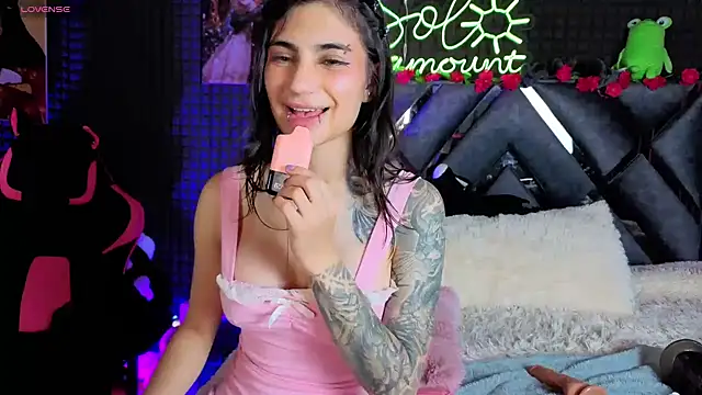 SolBeaumont1 XXX чат на живо
