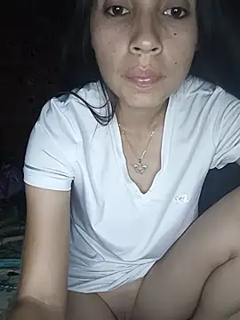 Chat +18 de Paola_Diamond ao vivo