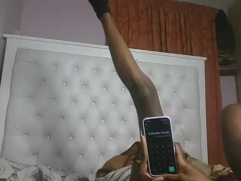 nudevelvet1's Live XXX Chat