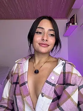 Czat XXX na żywo – NandaVixen