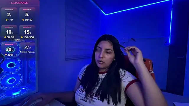 cloe_small Chat XXX in diretta