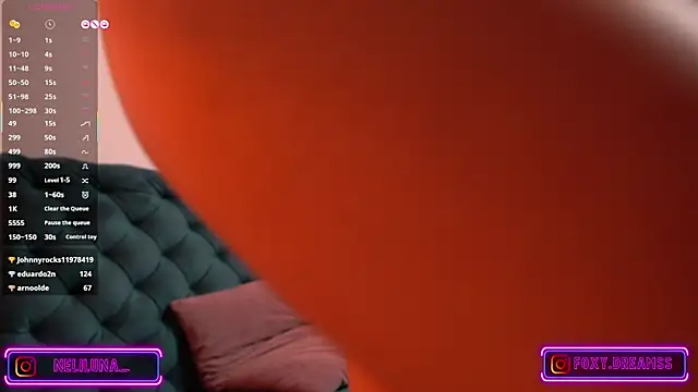 Foxy_Tames_Neli Chat XXX live