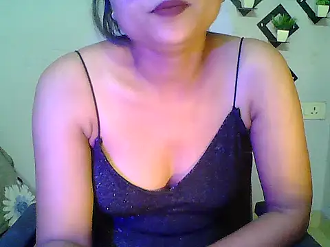Živý XXX chat Saxy_Mony002