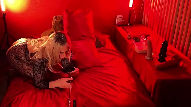 XXX chat uživo modela JenniferCD